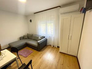 23499181-Ferienwohnung-4--300x225-1