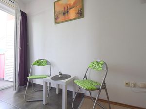 23649075-Ferienwohnung-2--300x225-3