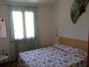 23500749-Ferienwohnung-6--300x225-5