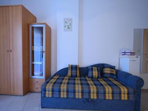 23393378-Ferienwohnung-2--300x225-4