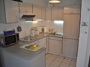 22427749-Ferienwohnung-4--300x225-3