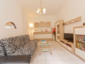 23318386-Ferienwohnung-2--300x225-3