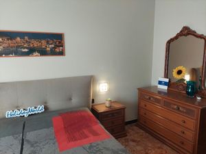 23677542-Ferienwohnung-4--300x225-2