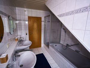 22424139-Ferienwohnung-6--300x225-1