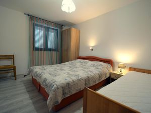 23835536-Ferienwohnung-10--300x225-5