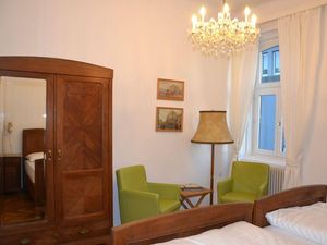 23700934-Ferienwohnung-6--300x225-3