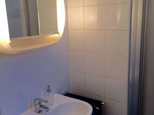 23350110-Ferienwohnung-4--300x225-5