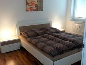 22271575-Ferienwohnung-2--300x225-5