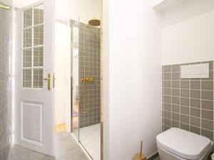 23493444-Ferienwohnung-5--300x225-1