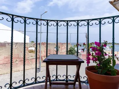 Balcony (Apt. B) - Casa dos Jacintos