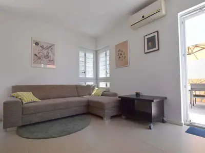 Ferienwohnung für 7 Personen (100 m²) in Malinska 9/10