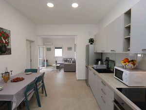 23771811-Ferienwohnung-5--300x225-4