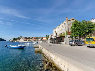 Ferienwohnung für 4 Personen (54 m²) in Korčula 1/10