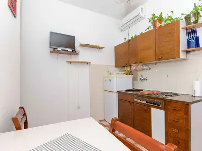 Ferienwohnung für 4 Personen (54 m²) in Korčula 4/10