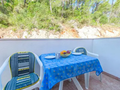 Ferienwohnung für 2 Personen (25 m²) in Zastražišće 2/10