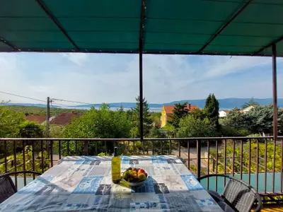 Ferienwohnung für 4 Personen (55 m²) in Krk 3/10
