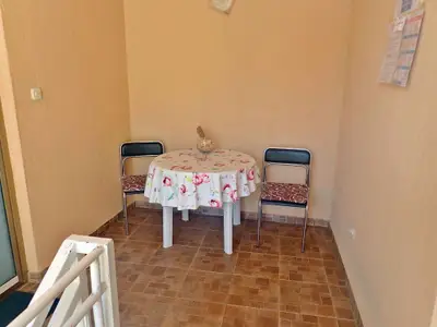 Ferienwohnung für 3 Personen (25 m²) in Tribanj 2/10
