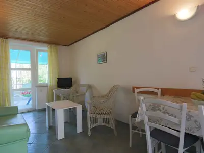 Ferienwohnung für 3 Personen (40 m²) in Šilo 9/10