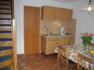 23774631-Ferienwohnung-4--300x225-5