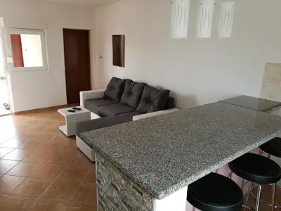 Kochbereich. Esszimmer mit Kuche