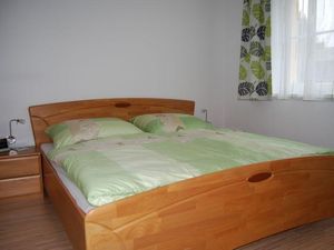 22440983-Ferienwohnung-4--300x225-5