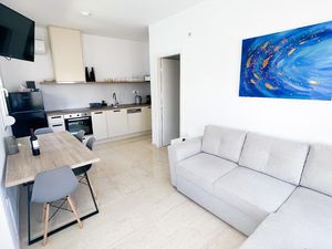 23921797-Ferienwohnung-4--300x225-4