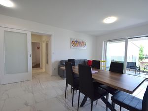 23510719-Ferienwohnung-6--300x225-4