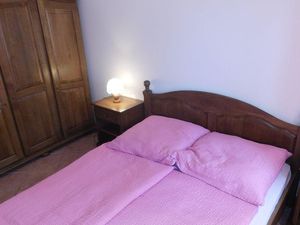 22808477-Ferienwohnung-4--300x225-1