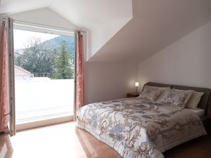 23047255-Ferienwohnung-3--300x225-3