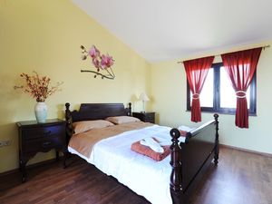 23337289-Ferienwohnung-8--300x225-2