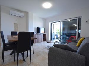 23488780-Ferienwohnung-6--300x225-1