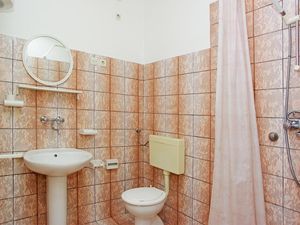 22439543-Ferienwohnung-4--300x225-2