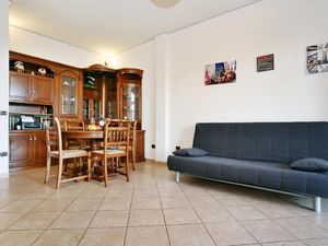 23525891-Ferienwohnung-6--300x225-3