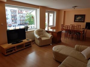 22668621-Ferienwohnung-4--300x225-0