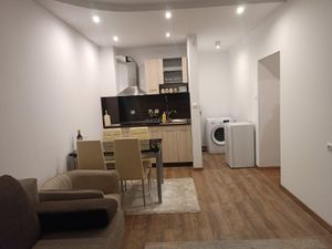 23972860-Ferienwohnung-4--300x225-1