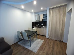 23972860-Ferienwohnung-4--300x225-3