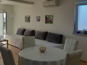 22936439-Ferienwohnung-5--300x225-3