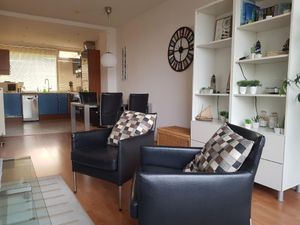 23367566-Ferienwohnung-5--300x225-4