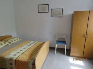 22809333-Ferienwohnung-4--300x225-5