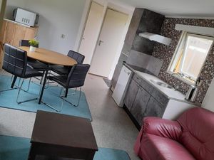 23488932-Ferienwohnung-4--300x225-1