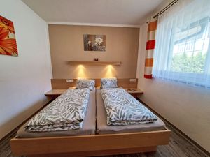 23846877-Ferienwohnung-4--300x225-3