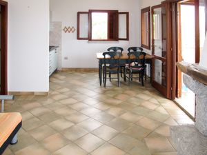 23855498-Ferienwohnung-6--300x225-2