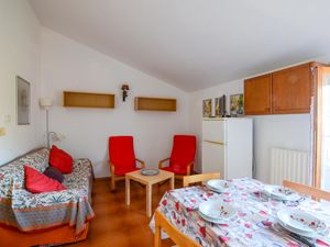 23976550-Ferienwohnung-4--300x225-1