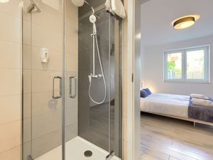 23861321-Ferienwohnung-6--300x225-5