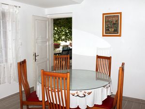 18510638-Ferienwohnung-4--300x225-3