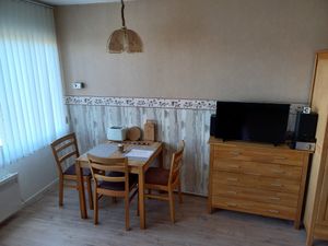 22272693-Ferienwohnung-2--300x225-1