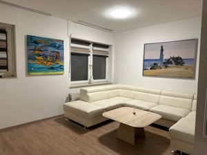 23898399-Ferienwohnung-3--300x225-4