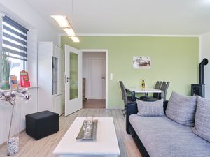 23938426-Ferienwohnung-4--300x225-4