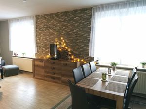 23513714-Ferienwohnung-7--300x225-2