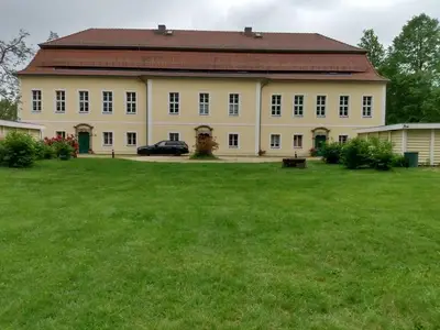 Ferienwohnung für 8 Personen (200 m²) in Arnsdorf 1/10
